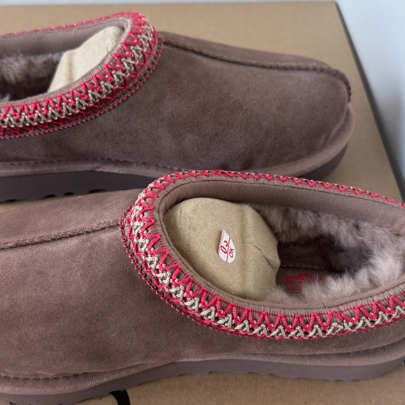 UGG WOMEN'S TASMAN II (ROCKY OAK) - Picture 1 of 3